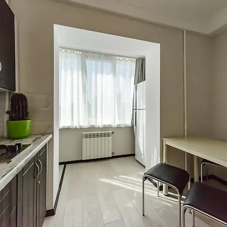 Artal Apartment On Iordanskaya 22 Kyiv Exterior photo